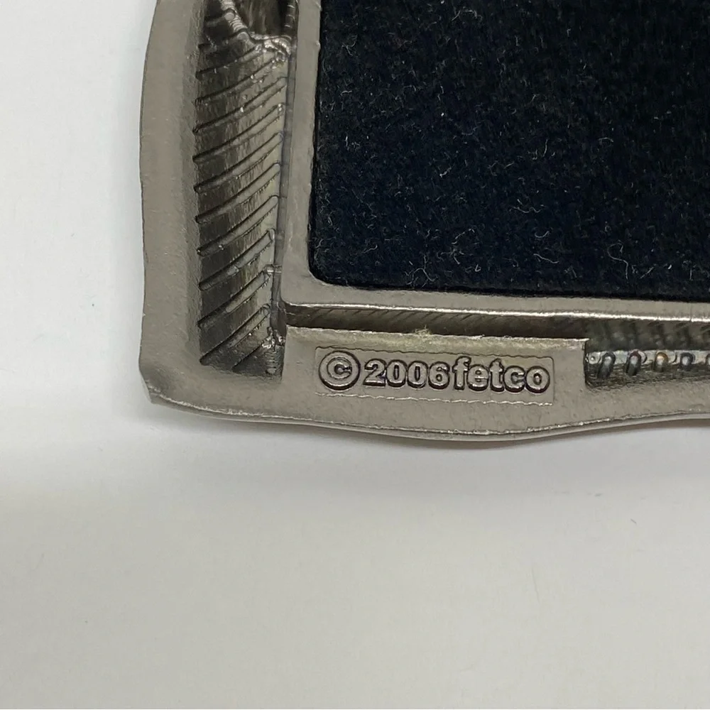 Fetco Photo Frame Brushed Silver Finish For a 4X6 Picture Curve & Beaded Around